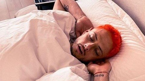 Javier Hernández no tiene empacho en mostrarse en sus vacaciones.