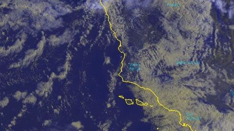 Imágenes satelitales del NWS muestran el frente frío principal que trajo la lluvia generalizada al sur de California el pasado fin de semana.