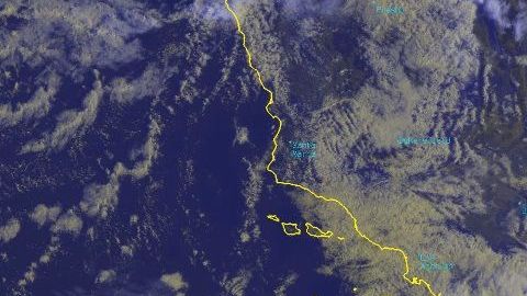 Imágenes satelitales del NWS muestran el frente frío principal que trajo la lluvia generalizada al sur de California el pasado fin de semana.