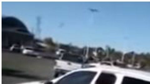 La engañada hizo destrozos en una casa cuando los descubrió.