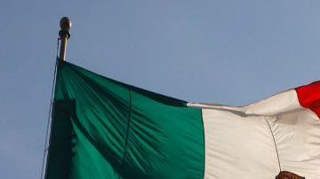 La bolsa de valores cerró este viernes con fuertes pérdidas