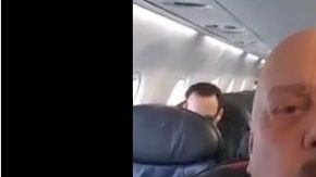 Enrique Bermúdez relató el Twitter el momento de pánico que vivió a bordo del avión