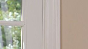 family-eating-at-the-table-619142_1280