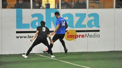 La liga de los jueves de Chitown Futbol concluye el próximo 6 de junio con las finales A y B. (Javier Quiroz / La Raza)