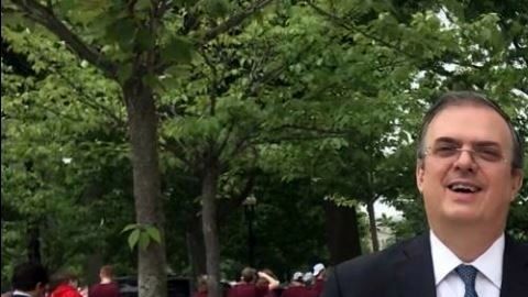 El titular de SRE, Marcelo Ebrard (izq.), sostuvo un encuentro en la Casa Blanca para abordar temas de la relación bilateral.