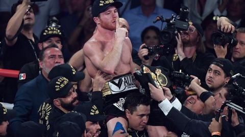 Saúl "Canelo" Álvarez se medirá a Daniel Jacobs por tres títulos mundiales