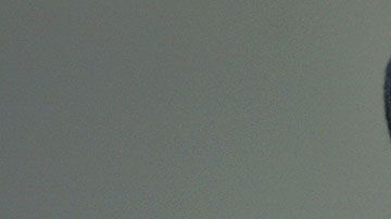 El rapero sugirió que los empleados usaran un chaleco que los identifique y puedan acercarse a las casas sin problemas.