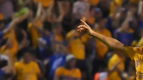 Tigres de la UANL festeja su gol solitario frente al León en la ida de la final del Clausura 2019 de la Liga MX.