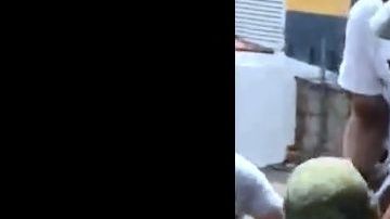 Someten a militares mexicanos.