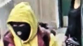 El visitante enmascarado