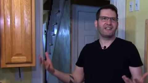 Nate Roman no podía creer como lucía su casa.