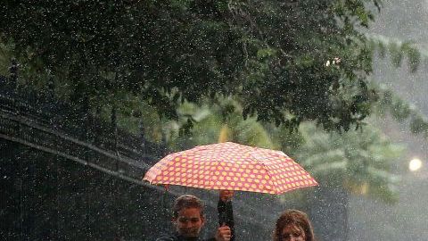 No cesan las lluvias en el centro y sur de EEUU.