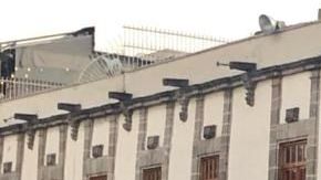 La policía Federal realizó un operativo en la Plaza de Santo Domingo