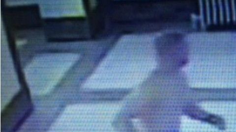 Donnelly captado por una cámara de seguridad en 2014