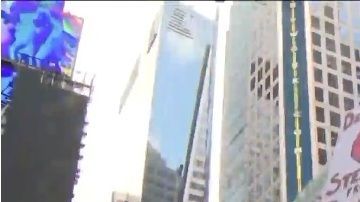 Reclamos contra De Blasio en Times Square