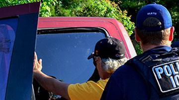 Las tres oficinas que hicieron públicas sus redadas detuvieron a un total de 58 personas.