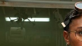 Eden Duncan-Smith y Dante Crichlow en "See you yesterday"