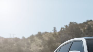 El Dodge Challenger es uno de los mejores deals para este Memorial Day weekend