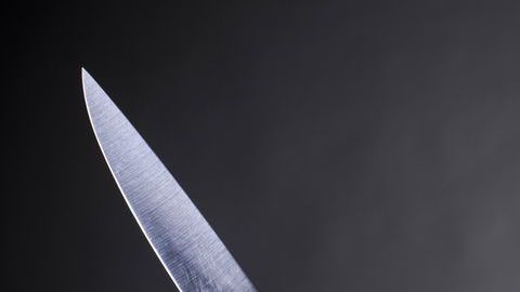 La mujer se hartó de los malos tratos.