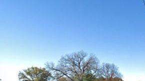 La niña, que vive en el área, fue trasladada en avión al Hospital General Luterano en Park Ridge