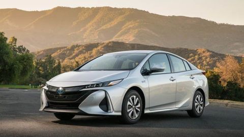 toyota-prius-prime-2019