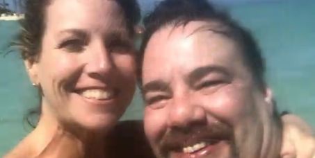 Tammy Lawrence-Daley, y su esposo, Christopher.