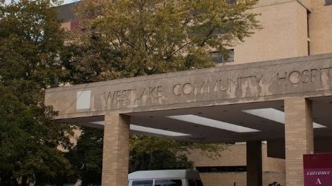 El cierre de un hospital en Melrose Park, Illinois fue aprobado por un voto unánime este martes.