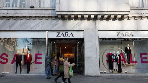 Zara tiene algunas empresas hermanas que son casi igual de famosas y exitosas.