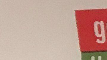 David y Kris Smith sonríen luego de reclamar su premio Mega Millions.