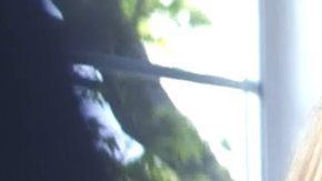 La artista Leah Pearlman usa Facebook para promover sus obras.