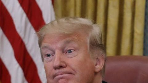 El presidente Trump insisten en que hay un "plan secreto" con México.