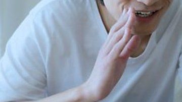 Todos los asistentes virtuales tienen voces femeninas.