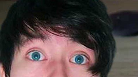 El youtuber gastó una broma pesada a un mendigo.