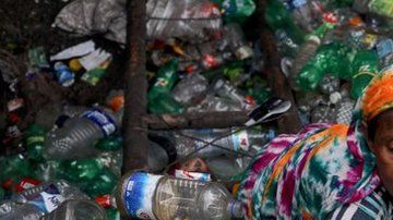 Es muy poco el plástico que puede ser reciclado.