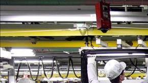 Las exportaciones han caído mientras las importaciones siguen creciendo./EFE