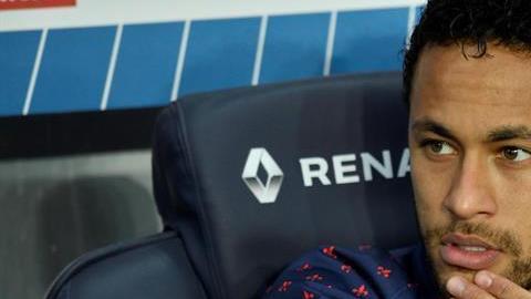 Neymar, todavía jugador del PSG francés, fue acusado de violación.