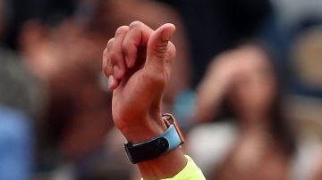 Rafael Nadal festeja la consecución de su duodécimo Roland Garros.