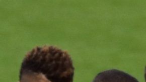 El entrenador de Brasil Tite dirige un entrenamiento este martes en el estadio Pacaembu de Sao Paulo.