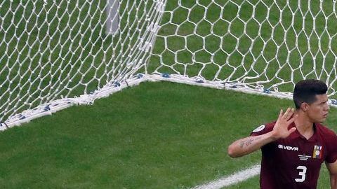 Brasil reclamó dos goles ante Venezuela pero el VAR se los negó. Primer empate en la Copa América.