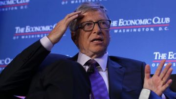 Bill Gates no se perdona que Google le haya ganado un jugoso negocio.