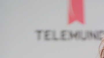 Chiquis Rivera siempre chic.