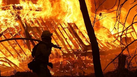 Este año se pronostica una gran temporada de incendios forestales a lo largo de la costa oeste.