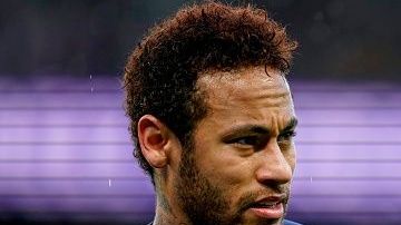 Paris Saint-Germain's Brazilian forward Neymar looks on during the French L1 football match between Paris Saint-Germain (PSG) and OGC Nice at the Parc des Princes stadium in Paris on May 4, 2019. (Photo by Lionel BONAVENTURE / AFP)        (Photo credit should read LIONEL BONAVENTURE/AFP/Getty Images)