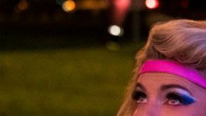 Betty Gilpin y Alison Brie en "Glow"