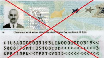 Cualquier inmigrante puede renunciar a los beneficios de la "green card".