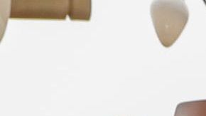 Tom Hanks y Tim Allen en Toy Story Land de Walt Disney World en Orlando.