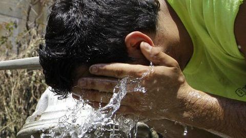 Cualquier persona saludable puede sufrir de una enfermedad relacionada con el calor.