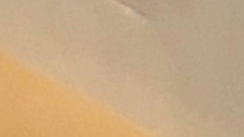 Alexandria Ocasio Cortez regresó a Queens y a su trabajo de cuatro años como camarera para hablar en favor de un solo salario mínimo de $15 la hora./A. B. N.