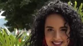 La mujer se fue a "celebrar" su victoria con el otro ganador.