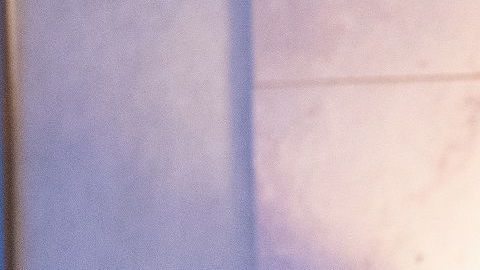 Carla Gugino hace de Jett, una ladrona de clase mundial.